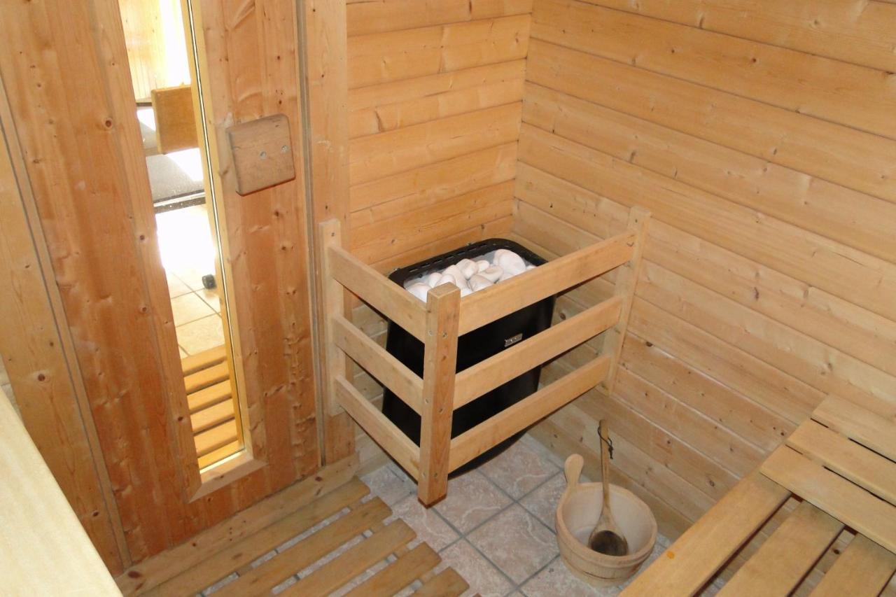 Gite 295 Montagnes Du Jura Avec Spa Et Sauna Classe 3 Etoiles Foncine-le-Haut Kültér fotó